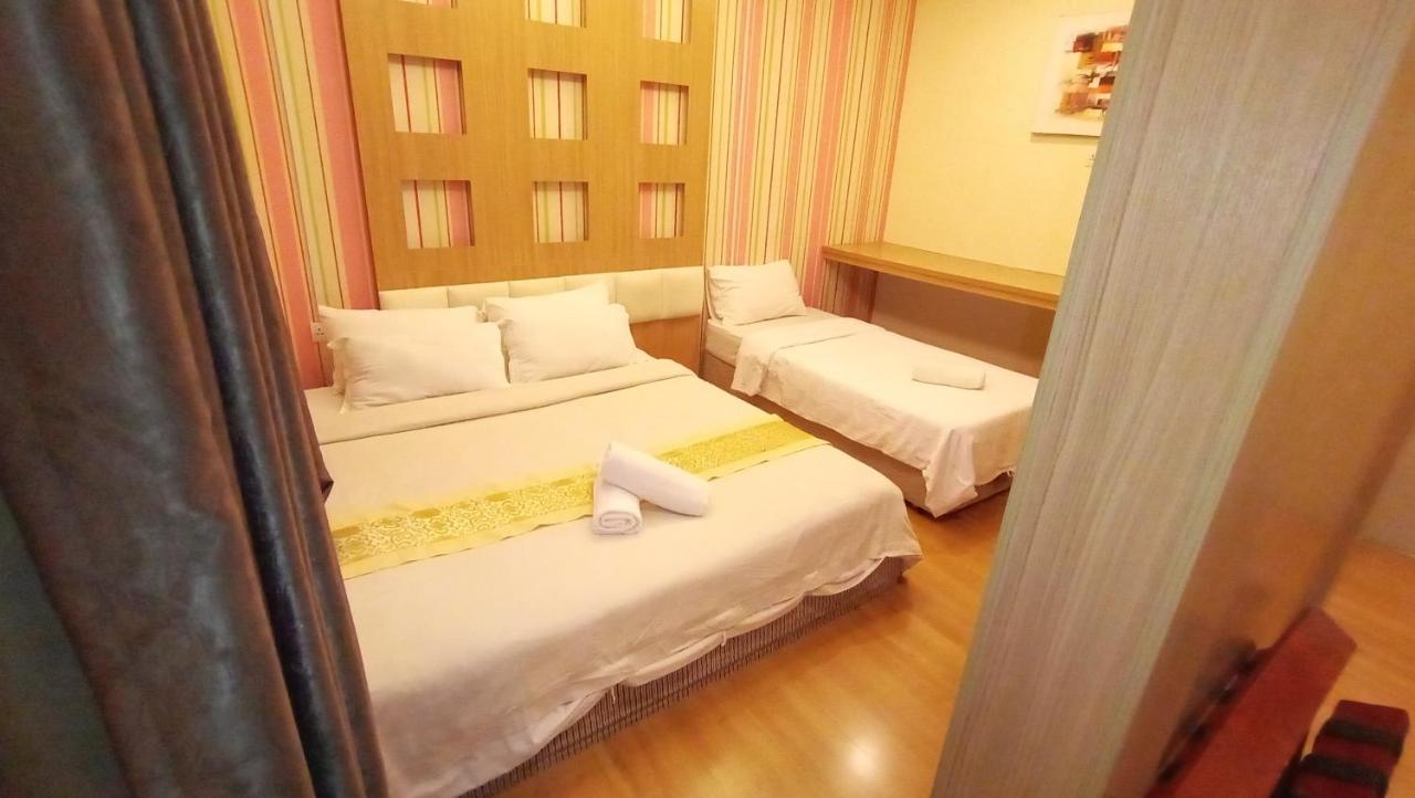 Hotel Zamburger De Melaka Eksteriør bilde
