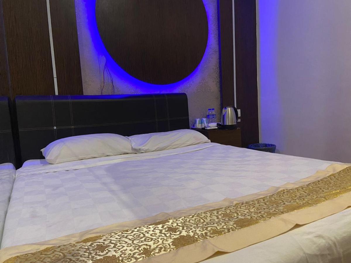 Hotel Zamburger De Melaka Eksteriør bilde